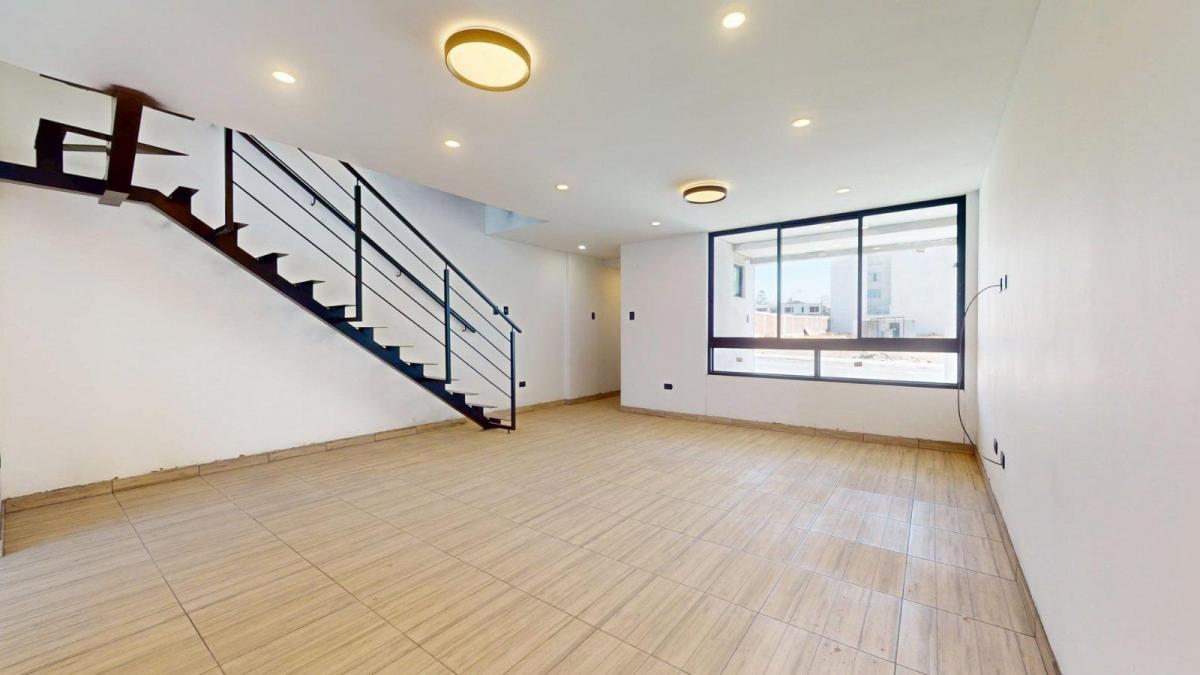 Se Vende 3 Hermosas Casas Nuevas en Sachaca. Urb. Privada