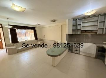 Casa / Local / Hospedaje con Comercio