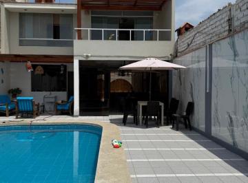 Casa de Playa en Venta – San Bartolo