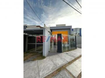 Casa Corporativa en San Borja | 3 Pisos | Ubicación Estratégica San Borja
