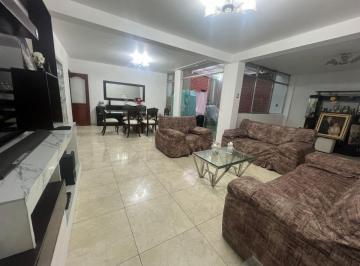 Vendo Casa Amplia en San Borja!