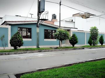 Excelente Oportunidad de Venta de Casa en Calle Bronsino - San Borja