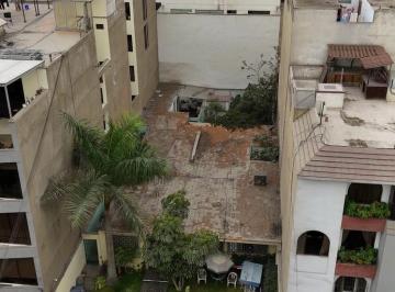 Casa en Venta de 456 m² en San Borja Norte – a 1 Cuadra del Pentagonito | Parám Para 8 Pisos.