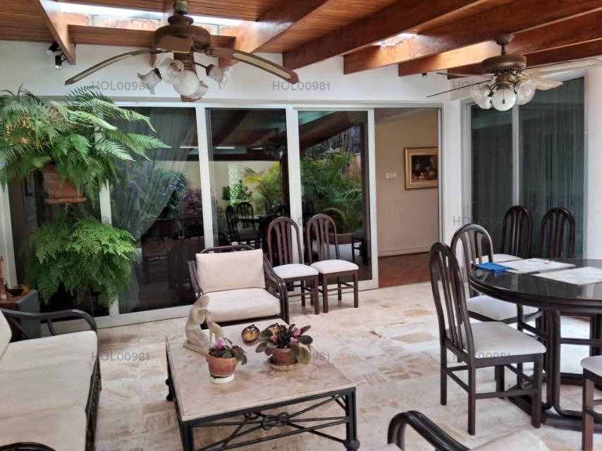 Vendo Bonita Casa en Calle Norberto Eléspuru N 6, Urb. Orrantia, San Isidro