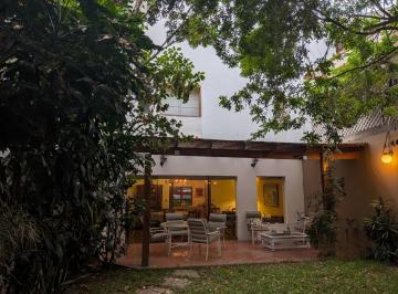 Casa en Venta San Isidro| Param Para 4 Pisos| 429 m²