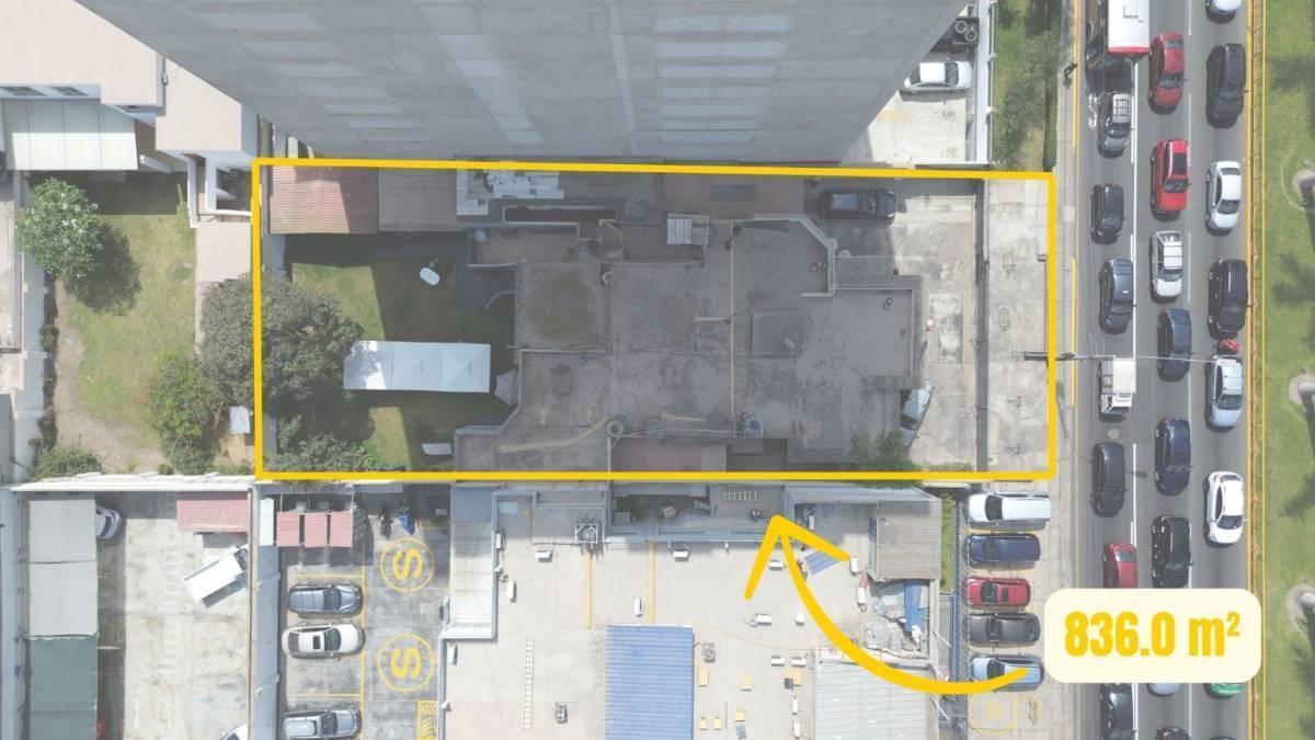 Vendo Casa Como Terreno en San Isidro