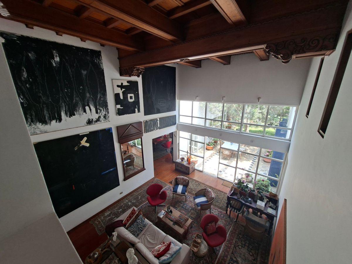 Tradicional Casa, con 518 m² Terreno, 4 Dormitorios, en La Mejor Zona, en Venta en San Isidro