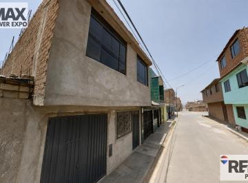 Casa en Mariscal Andres Avelino Caceres