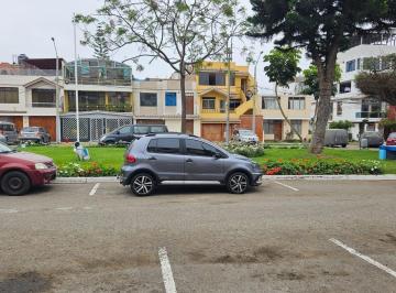 Venta Casa Frente a Parque San Miguel