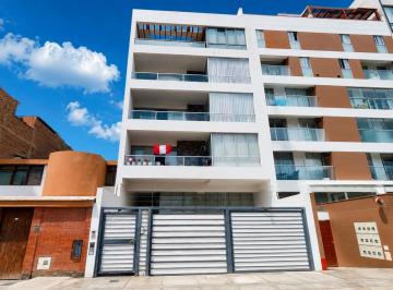 Dúplex Tipo Casa en San Miguel | 1er y 2do Piso + Cochera | Sin Mantenimiento