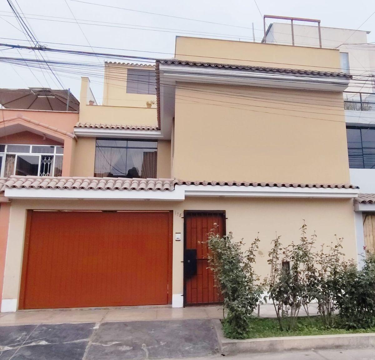 Venta de Casa en San Miguel At 160 - Ac 328 Amplios Ambientes y Gran Potencial