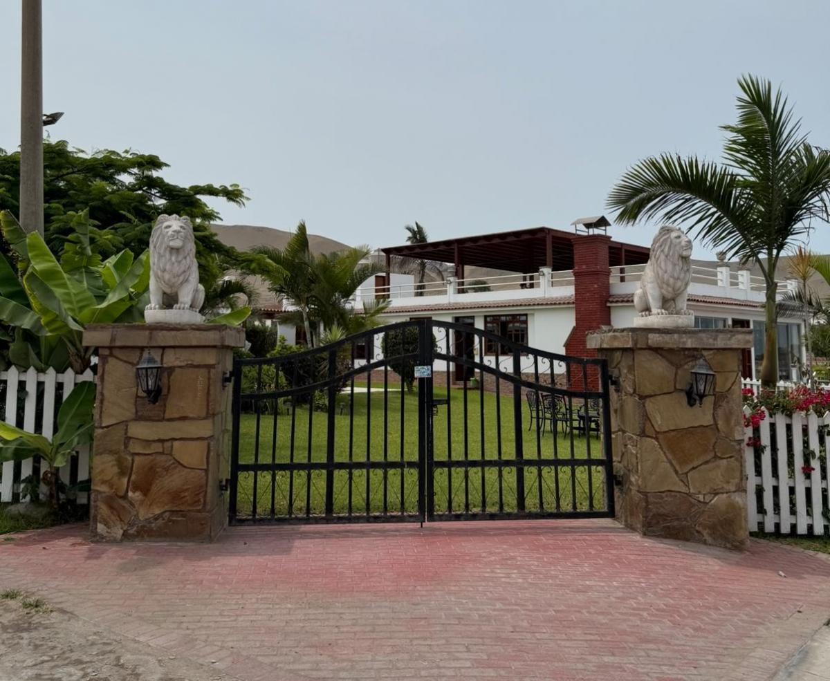 Exclusiva Casa de Playa en El Country Club Balneario de Santa Rosa