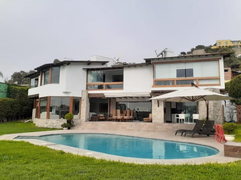 Excelente Casa en Casuarinas (609 - 584 - 1)