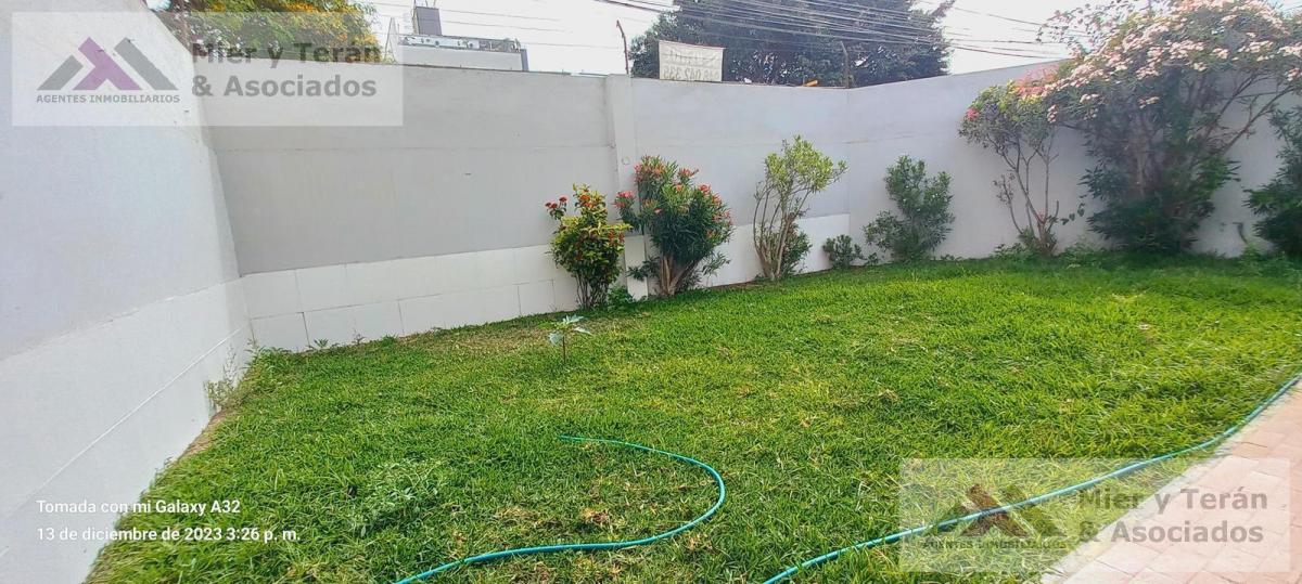 Venta de Casa Cerca a Parques en Surco Limite Miraflores (609 - 848 - 2)