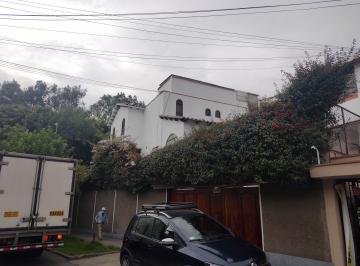 Venta de Casa en Excelente Zona de Surco