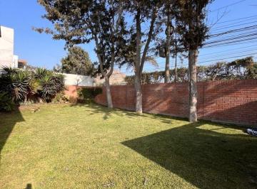 Vendo Linda Casa en Condominio Exclusivo