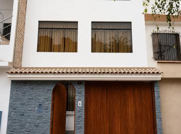 Vendo Hermosa Casa en Surco