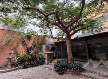 Venta de Casa Precio de Terreno en Urb. El Rosedal