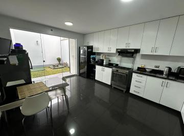 Casa Venta Surco, Condominio, 3 Pisos, Terraza, Jardin, 3 Dormitorios, 3 Cocheras
