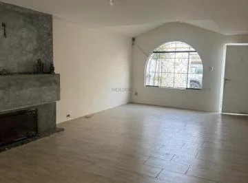 Ideal Casa Para Familia Numerosa en Surco