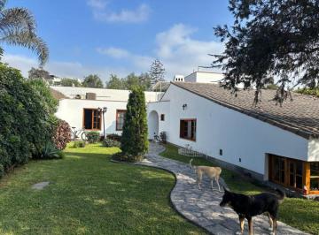 Linda Casa en Condominio - Surco