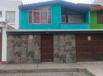 Casa en Venta 180 m² - Los Sauces a 3cdra Ovalo Higuereta