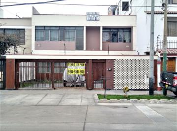 Surco Venta Amplia Casa 304 m² - 7 Dormitorios - 8 Baños - 2 Cocheras