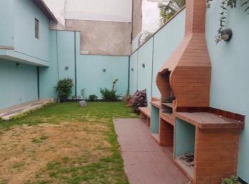 Casa Comercial - El Polo - Restaurante - Centro Estetica - Otros.