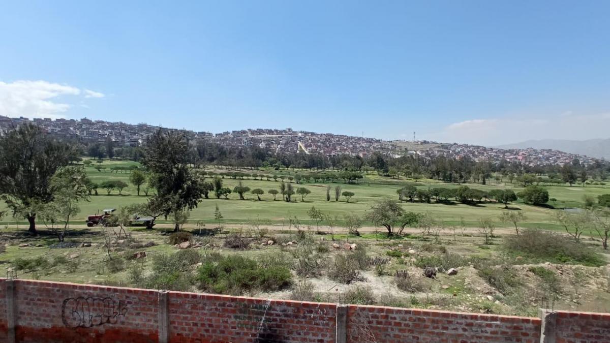 Vendo Vendo Terrenos Urbanos Al Costado de El Golf de Arequipa Socabaya