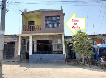 Vendo Casa de 2 Pisos en Sullana