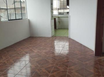 Casa con 6 Dormitorios en Venta, 90 m² Ciudad del Deporte