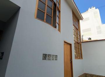 Venta de Casa Frente a Parque, Jardines del Golf