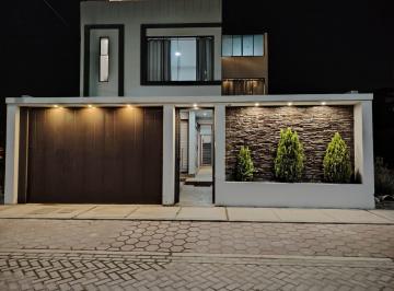 Venta de Casa Limite con Sachaca