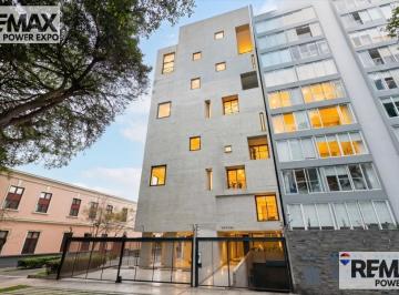 Alquiler: Exclusivo Flat en Edificio de Colección en Zona Monumental Barranco