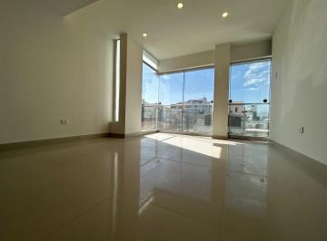 Departamento en alquiler en Cayma - 126 m², 3 dormitorios