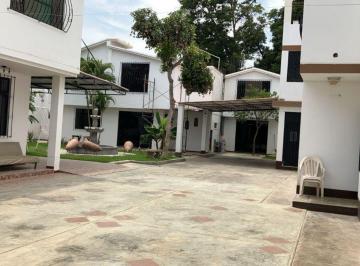 Se Alquila Lindo Departamento Dúplex en Exclusivo Condominio Frente a Parque