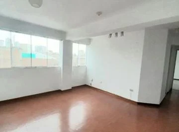 Alquila Cerca a Las Primeras Cuadras de La Avenida Brasil. Cercado Limite con Jesus Maria