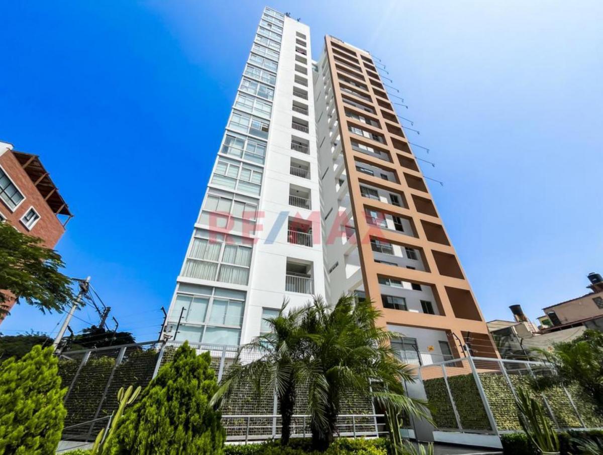 Departamento en alquiler en Miraflores - 79 m², 2 dormitorios
