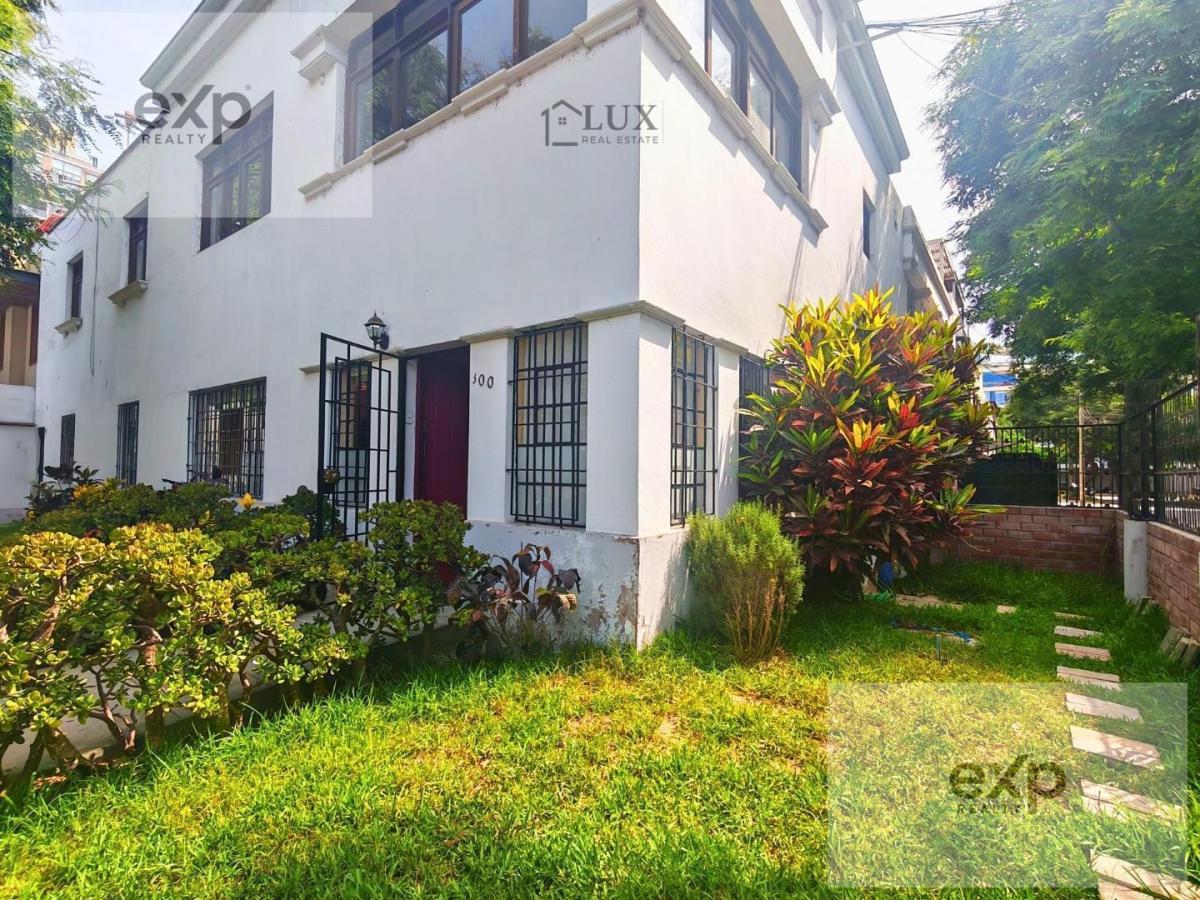 Departamento en alquiler en Miraflores - 162 m², 4 dormitorios
