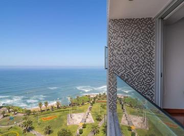 Bello Departamento con Vista Lateral Al Mar