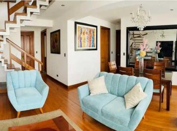 Triplex Amoblado con Terraza Exclusiva, Acabados de Lujo, Aire Acondicionado