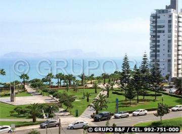 Vive en El Malecón! Vista Al Mar! 2dorms, Full Equipado, 1parking, Pet Friendly!