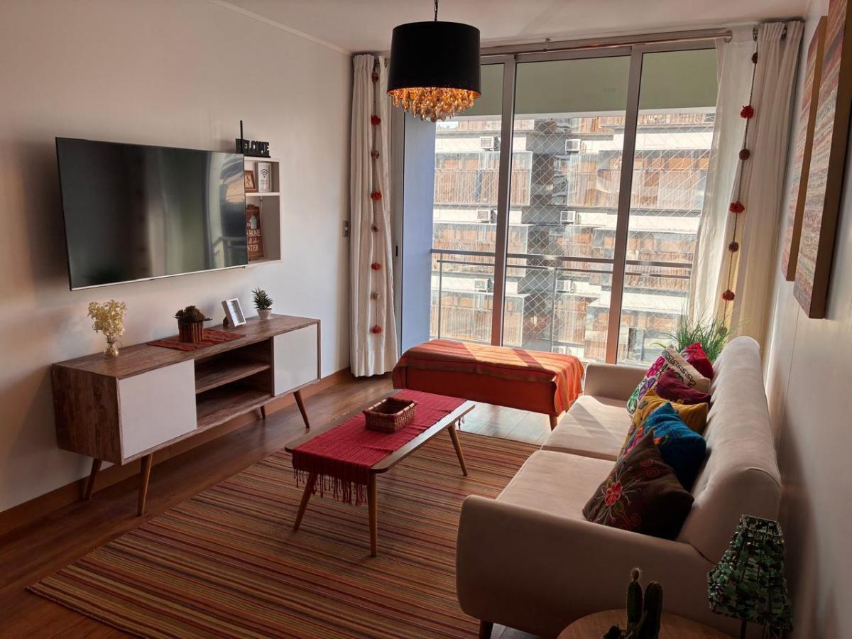 Departamento Excelente Ubicación, 100 m², Amoblado, 2 Dorm, 1 Cochera, Miraflores