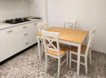 Departamento en alquiler en Paucarpata - 300 m², 2 dormitorios