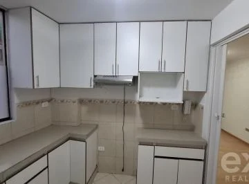 Alquiler de Departamento de 3 Habitaciones + Cochera