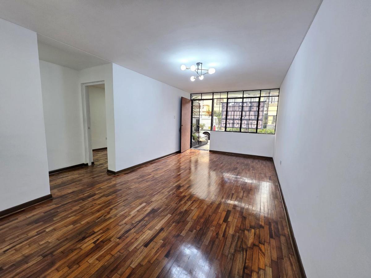 Alquilo Departamento Primer Piso Puerta a Calle Para Uso Comercial