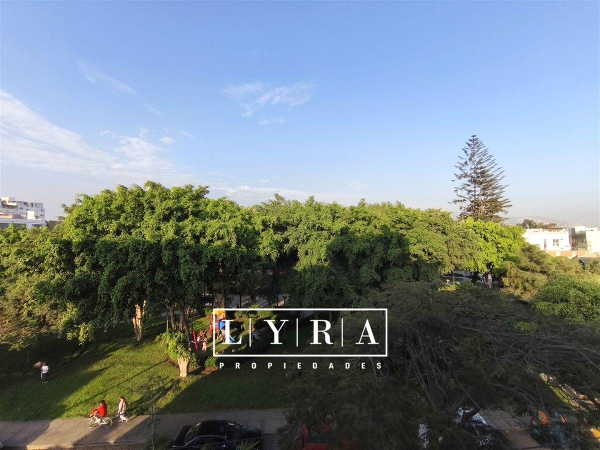 Alquilo Departamento de 240 m² de 4 Dorm. en San Borja