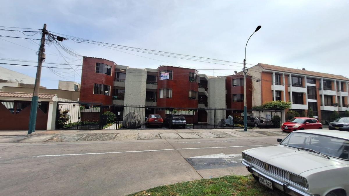 Departamento en alquiler en San Borja - 87 m², 3 dormitorios