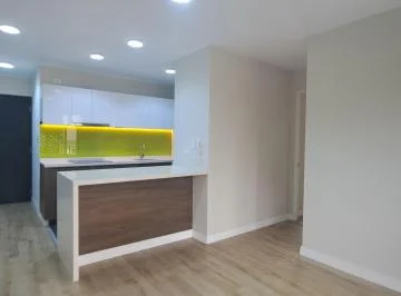 Alquilo Moderno Departamento de 2 Habitación en Centro Financiero de San Isidro