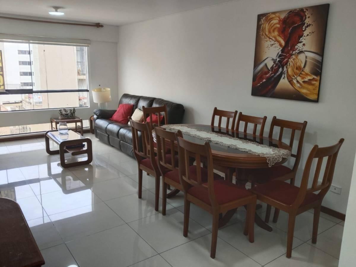 Alquilo Departamento en San Isidro